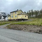 Апартаменты Large With Great Views Senja
