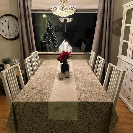 Large With Great Views * Senja